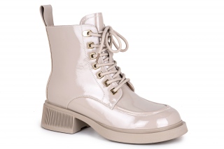 FERMANI Kozaki ze sznurowadłami. 