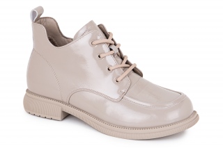 FERMANI Kozaki ze sznurowadłami. 